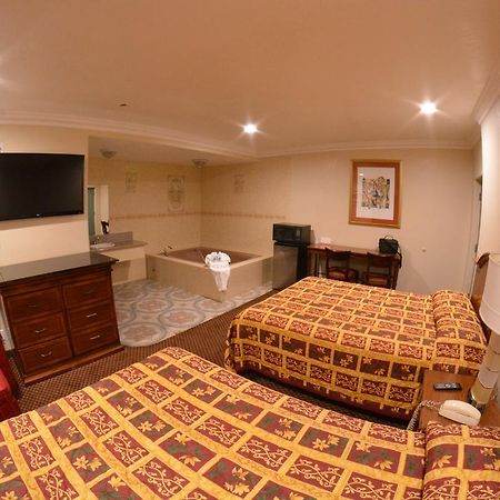 The Palace Inn อ็อกซ์นาร์ด ภายนอก รูปภาพ